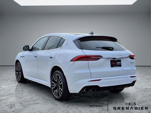 Used 2023 Maserati Grecale GT image 5