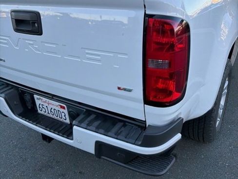 Used 2021 Chevrolet Colorado LT w/ Safety Package image 6