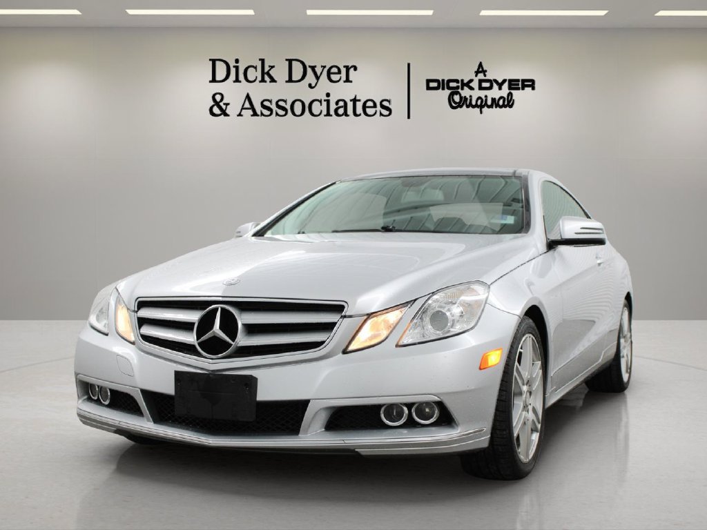 Used 2011 Mercedes-Benz E 350 Coupe image 4