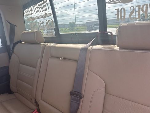 Used 2018 GMC Sierra 2500 Denali w/ Duramax Plus Package AWD/4WD image 11