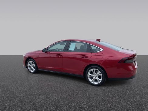 Certified 2025 Honda Accord LX image 7