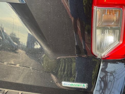 Certified 2020 Ford Explorer XLT w/ Equipment Group 202A image 30