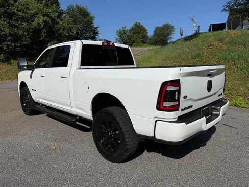 Used 2024 RAM 2500 Laramie w/ Night Edition AWD/4WD image 9