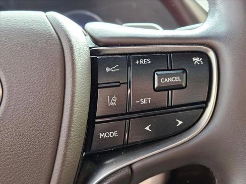 Used 2021 Lexus ES 350 Ultra Luxury image 11