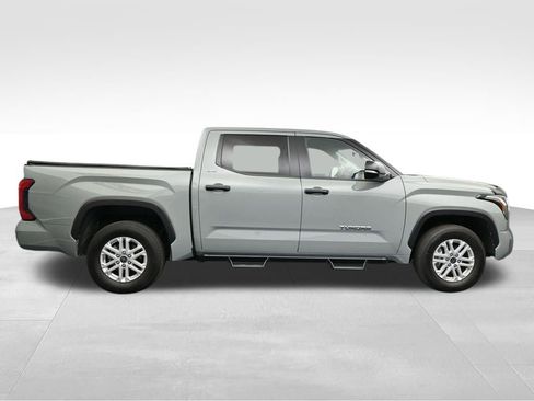 Used 2024 Toyota Tundra SR5 RWD image 9