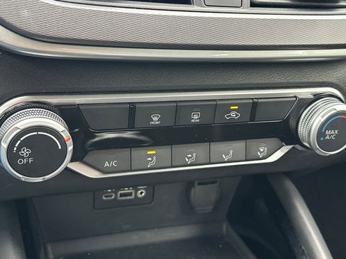 Certified 2023 Nissan Altima 2.5 SR image 19