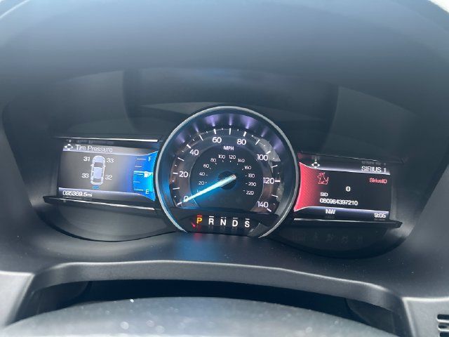 Used 2018 Ford Explorer Limited w/ Ford Safe & Smart Package FWD image 15