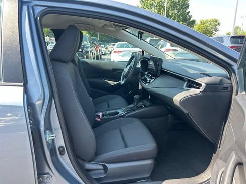 Used 2024 Toyota Corolla LE FWD image 17