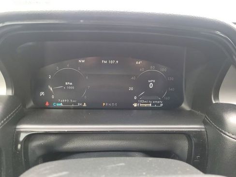 Used 2022 Lincoln Nautilus FWD w/ Premium Package image 16