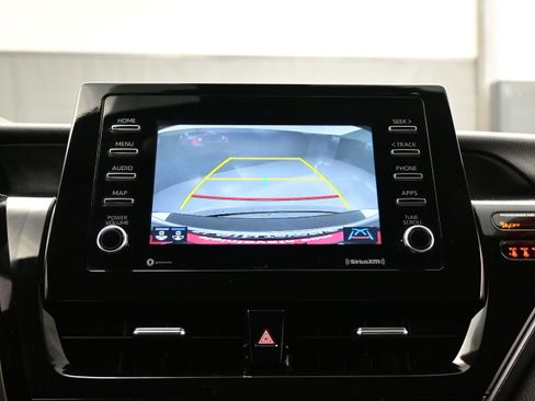 Used 2024 Toyota Camry SE FWD image 18