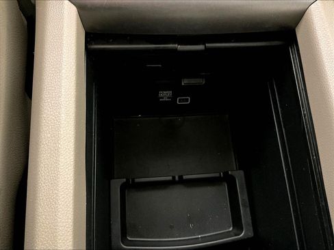 Used 2022 Honda Pilot Special Edition image 38