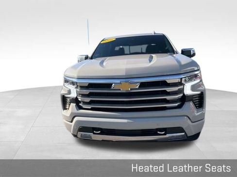 Used 2026 Chevrolet Silverado 1500 High Country w/ Technology Package AWD/4WD image 6