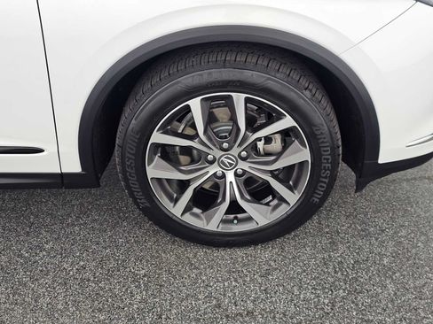 Certified 2024 Acura MDX SH-AWD w/ Technology Package image 9