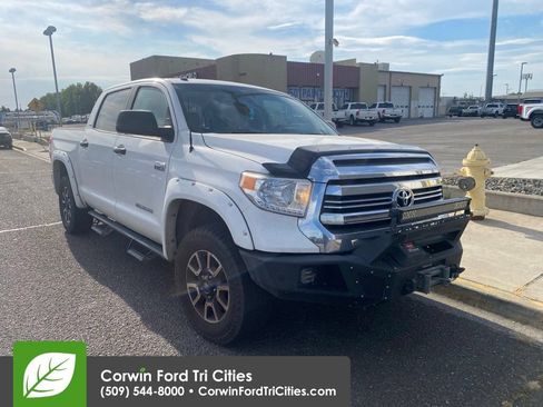 Used 2017 Toyota Tundra SR5 w/ TRD Off Road Package AWD/4WD image 3