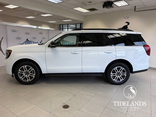 Certified 2025 Ford Expedition Active RWD image 5
