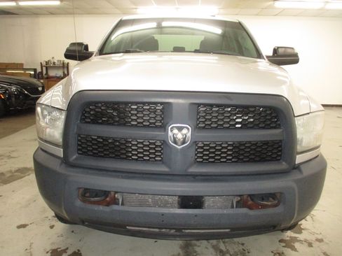 Used 2018 RAM 3500 Tradesman w/ Popular Equipment Group AWD/4WD image 2