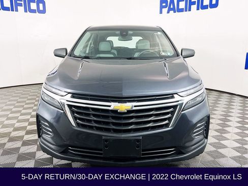 Used 2022 Chevrolet Equinox LS AWD/4WD image 3