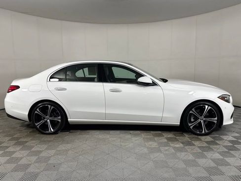 Used 2023 Mercedes-Benz C 300 Sedan image 11