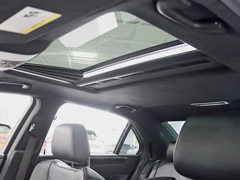 Used 2014 Mercedes-Benz E 63 AMG 4MATIC Sedan image 29