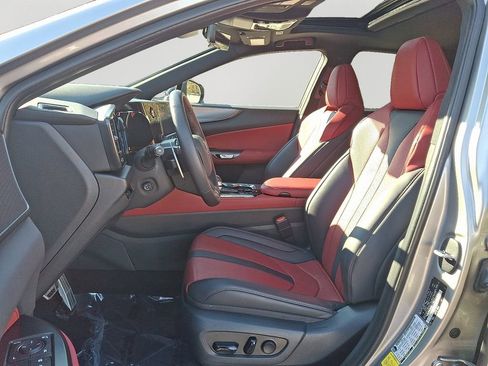 Used 2025 Lexus NX 350 F Sport image 14