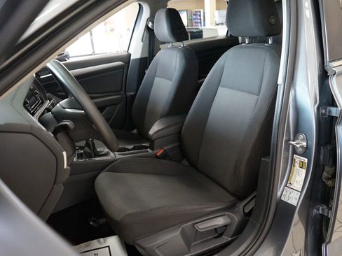 Used 2021 Volkswagen Jetta S FWD image 3