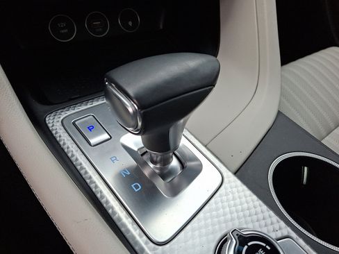 Certified 2023 Genesis G70 2.0T w/ Sport Prestige Package image 22