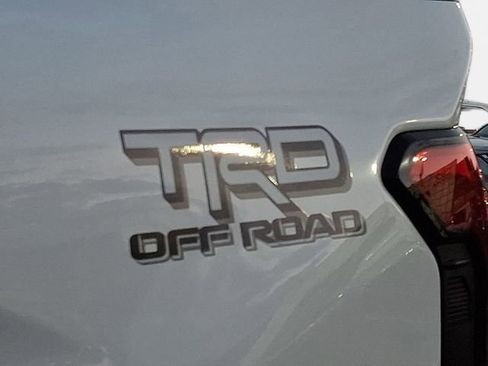 New 2026 Toyota Tacoma TRD Off-Road AWD/4WD image 15