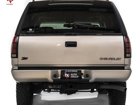 Used 2000 Chevrolet Tahoe Z71 w/ Comfort & Security Pkg AWD/4WD image 8