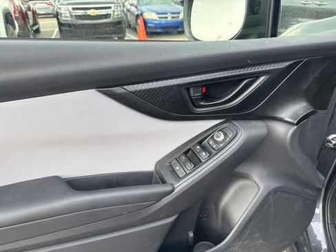 Used 2023 Subaru Crosstrek 2.0i Premium AWD/4WD image 9