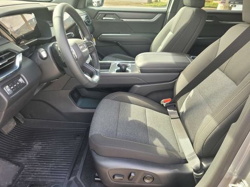 New 2026 GMC Acadia Elevation w/ Black Edition AWD/4WD image 12