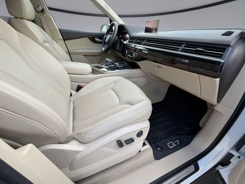Used 2019 Audi Q7 3.0T Prestige AWD/4WD image 15
