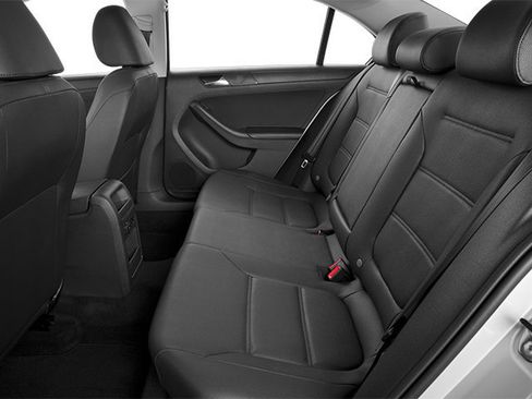 Used 2014 Volkswagen Jetta SE image 14