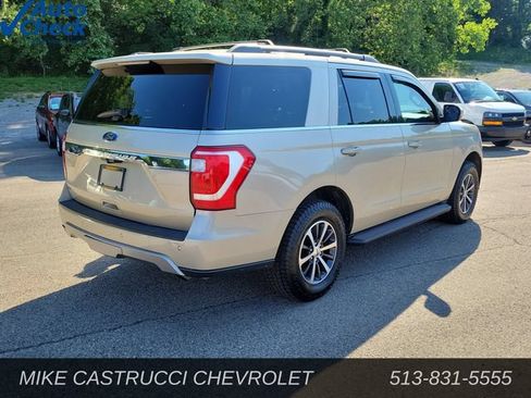 Used 2018 Ford Expedition XLT w/ Cargo Package AWD/4WD image 5