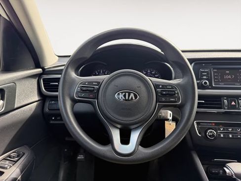 Used 2016 Kia Optima LX FWD image 12