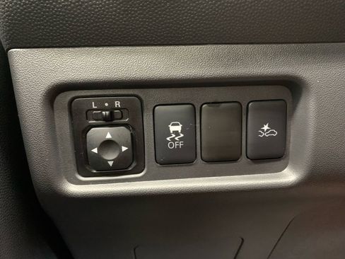 Used 2024 Mitsubishi Mirage ES image 35