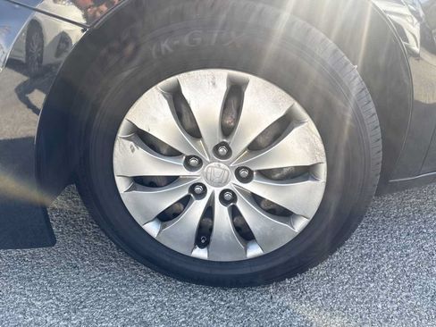 Used 2012 Honda Accord LX image 8