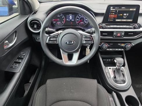 Used 2019 Kia Forte LXS FWD image 8