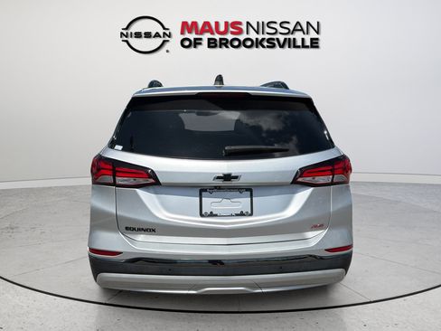 Used 2022 Chevrolet Equinox RS w/ RS Leather Package FWD image 9