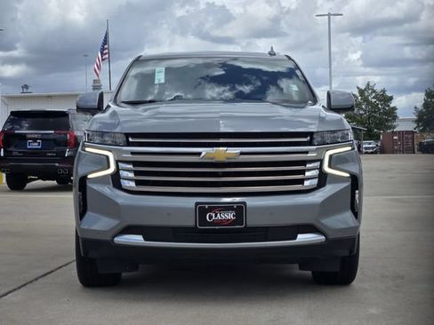 Used 2023 Chevrolet Tahoe High Country AWD/4WD image 2
