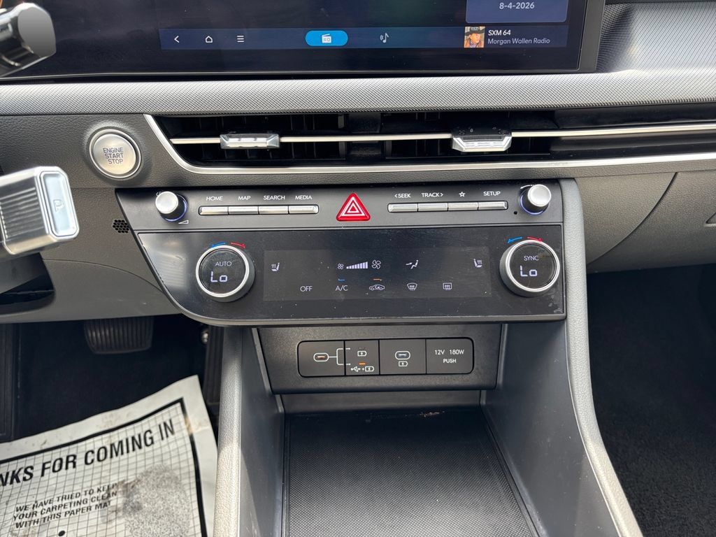 Used 2025 Hyundai Sonata SEL FWD image 22