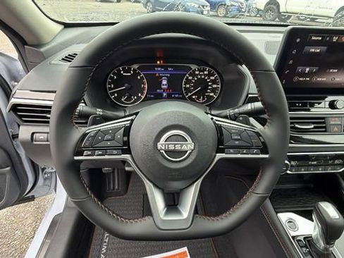 New 2025 Nissan Altima 2.5 SR w/ SR Premium Package image 26