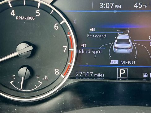 Used 2025 Nissan Altima 2.5 SV image 14