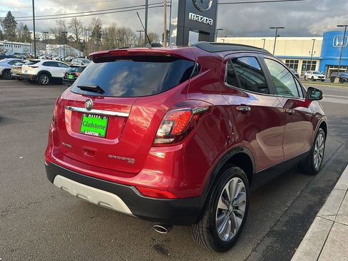 Used 2018 Buick Encore Preferred image 5