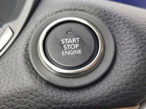 Certified 2025 MAZDA CX-90 3.3 Turbo w/ Preferred Package image 33