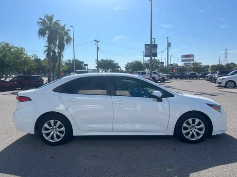 Used 2023 Toyota Corolla LE FWD image 6