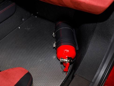 Used 2019 Ferrari 488 Pista Coupe image 16