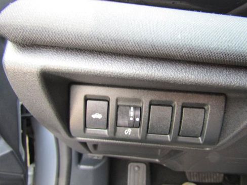 Used 2022 Subaru Legacy Premium AWD/4WD image 18