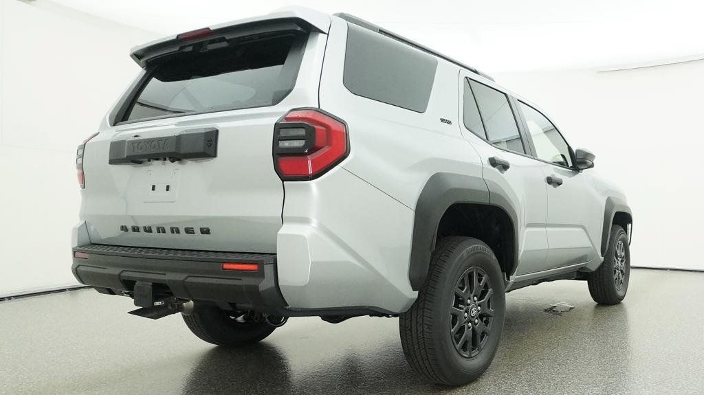 New 2026 Toyota 4Runner SR5 AWD/4WD image 21