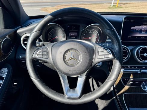 Used 2018 Mercedes-Benz C 300 Sedan w/ Premium Package image 14