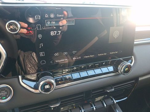 New 2026 GMC Canyon Elevation w/ Convenience Package image 13